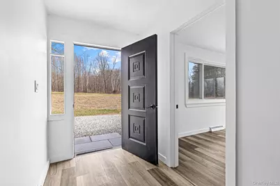 786 N Clove Road, Millbrook, NY 12585 - Photo 35