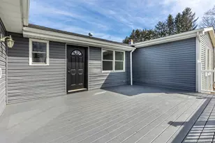 786 N Clove Rd, Millbrook, NY 12585 - Photo 9