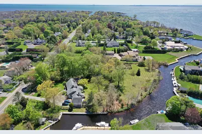 272 Ocean Avenue, Islip, NY 11751 - Photo 39