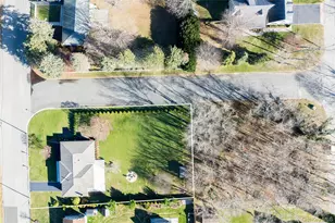 1995 Ruth Rd, Mattituck, NY 11952 - Photo 31