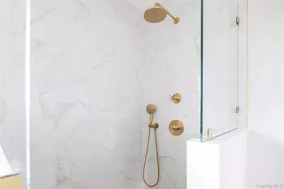 1995 Ruth Road, Mattituck, NY 11952 - Photo 13