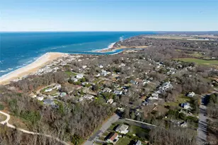 1995 Ruth Rd, Mattituck, NY 11952 - Photo 29