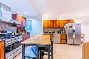 75-23 196th St, Fresh Meadows, NY 11366 - Photo 9