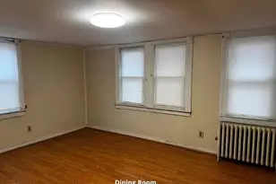 1027 West St, Riverhead, NY 11901 - Photo 5