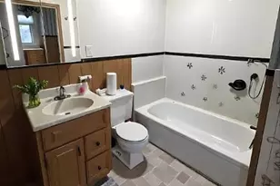 1027 West St, Riverhead, NY 11901 - Photo 9