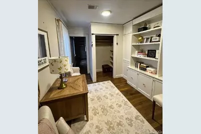 1027 West Street, Riverhead, NY 11901 - Photo 17