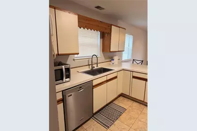 25 Woodlake Drive, Middletown, NY 10940 - Photo 7