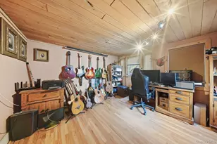 747 Oakland Valley Rd, Cuddebackville, NY 12729 - Photo 23