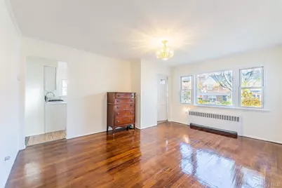 76-04 167 Street, Fresh Meadows, NY 11366 - Photo 5