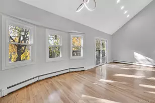 28 Sanford St, South Huntington, NY 11746 - Photo 9