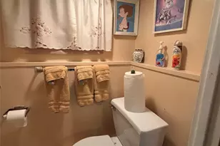 107-09 221st St, Queens Village, NY 11429 - Photo 39