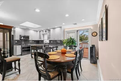 1321 Manor Lane, Bay Shore, NY 11706 - Photo 7