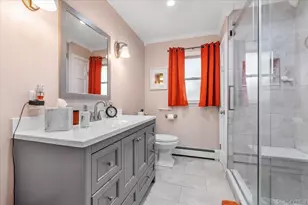 1321 Manor Ln, Bay Shore, NY 11706 - Photo 15