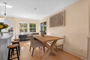 19 Sideview Dr, Oyster Bay, NY 11771 - Photo 15