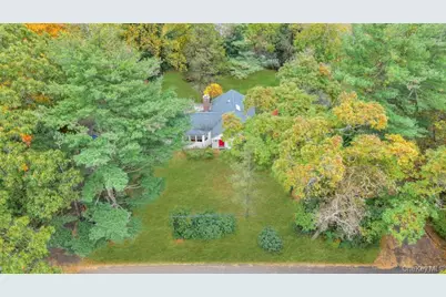89 Van Brunt Manor Road, Setauket, NY 11733 - Photo 3