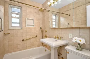 251-16 60th Ave, Little Neck, NY 11362 - Photo 9