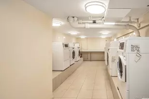 115 Long Beach Rd, Hempstead, NY 11550 - Photo 7