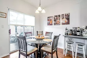 128 Cinnamon Ct, Melville, NY 11747 - Photo 9