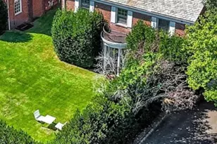 16 Beechwood Dr, Lawrence, NY 11559 - Photo 7