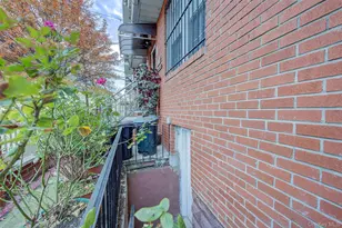 89-06 175th St, Jamaica, NY 11432 - Photo 29