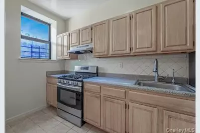 626 W 136th Street #14, New York, NY 10031 - Photo 5