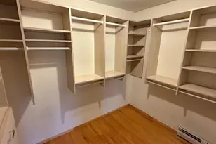 19 Carriage Rd, Roslyn, NY 11576 - Photo 9