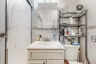 189-08 114th Rd, Saint Albans, NY 11412 - Photo 9