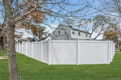 1541 Bellmore Road, North Bellmore, NY 11710 - Photo 23