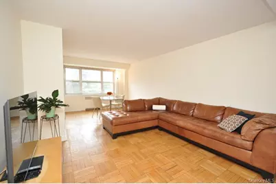 235 Garth Road #D5E, Scarsdale, NY 10583 - Photo 15