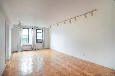 1 Remsen Road #2F, Yonkers, NY 10710 - Photo 1