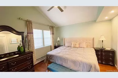 2905 Ocean Avenue, Seaford, NY 11783 - Photo 21