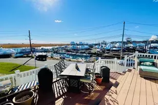 2905 Ocean Ave, Seaford, NY 11783 - Photo 15