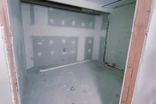 6-55 Woodward Ave, Ridgewood, NY 11385 - Photo 13