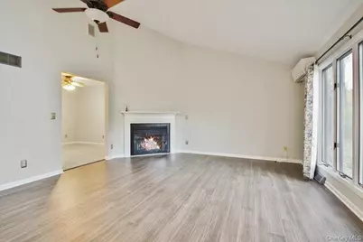 102 Old Post Road, Marlboro, NY 12542 - Photo 11