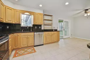 102 Old Post Rd, Marlboro, NY 12542 - Photo 21