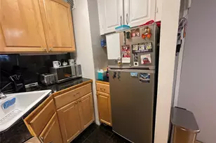 2815 Ocean Pkwy, Brooklyn, NY 11235 - Photo 9