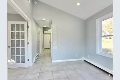 42 Oak Drive, Riverhead, NY 11901 - Photo 7