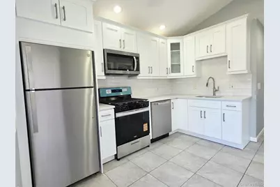 42 Oak Drive, Riverhead, NY 11901 - Photo 11