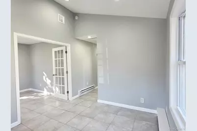 42 Oak Drive, Riverhead, NY 11901 - Photo 5