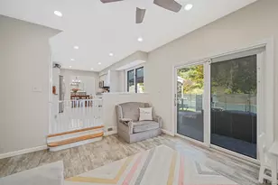 11 Joyce Dr, Hauppauge, NY 11788 - Photo 19