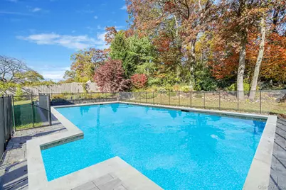 11 Joyce Drive, Hauppauge, NY 11788 - Photo 33