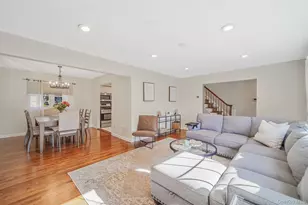 11 Joyce Dr, Hauppauge, NY 11788 - Photo 9