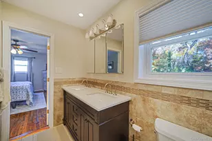 11 Joyce Dr, Hauppauge, NY 11788 - Photo 25