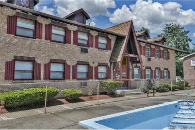 21 Normandy Village Village #2, Nanuet, NY 10954 - Photo 1