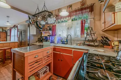 35 Washington Avenue, Greenport, NY 11944 - Photo 11