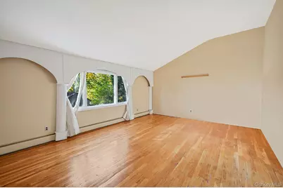 28 Glacier Drive, Smithtown, NY 11787 - Photo 11