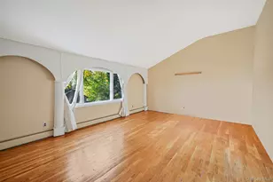 28 Glacier Dr, Smithtown, NY 11787 - Photo 11