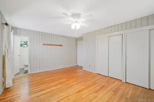 28 Glacier Dr, Smithtown, NY 11787 - Photo 21