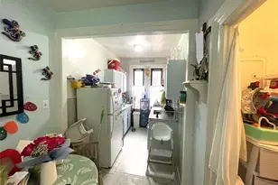 32-10 81st St, East Elmhurst, NY 11370 - Photo 27