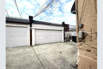 3210 81st Street, East Elmhurst, NY 11370 - Photo 5